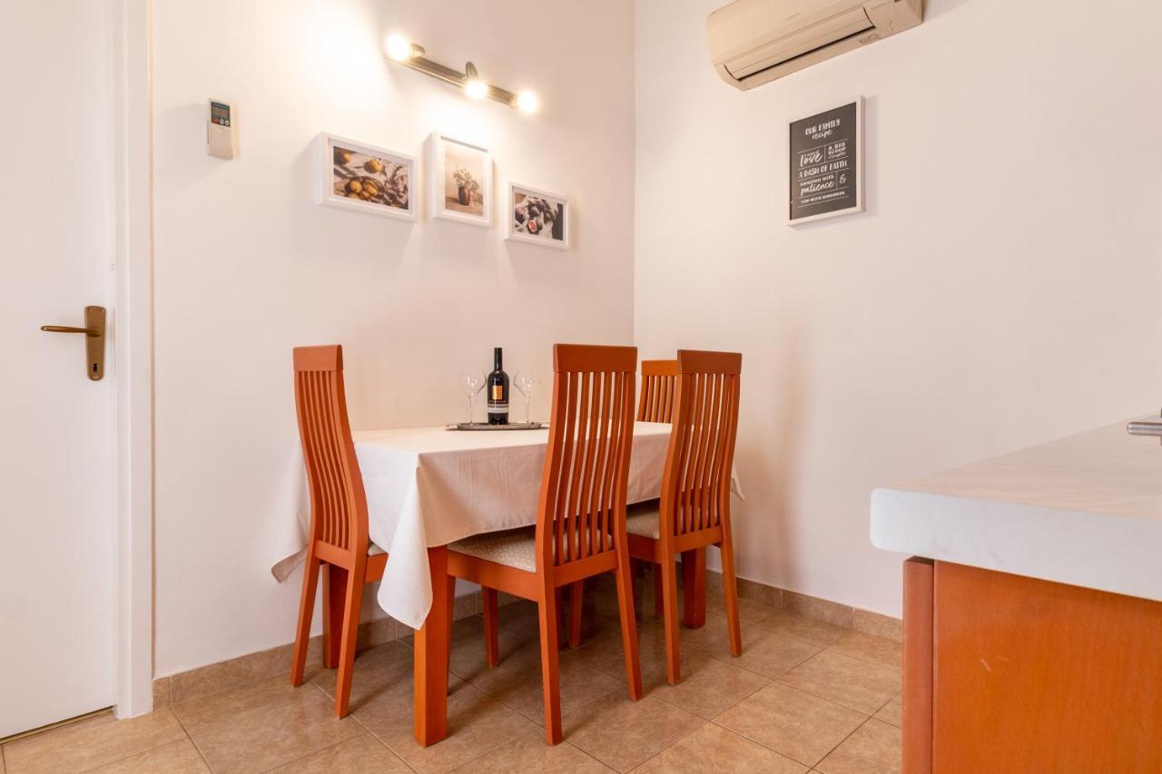 Sunny Beach Apartment Lavica โปดสตรานา ภายนอก รูปภาพ